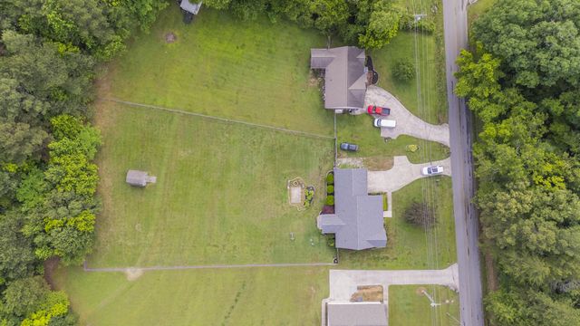 1723 Garretts Chapel Road, Chickamauga, GA 30707
