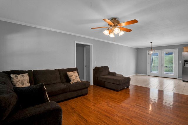 1723 Garretts Chapel Road, Chickamauga, GA 30707