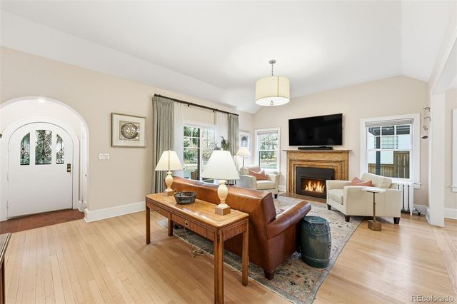 1911 Grape Street, Denver, CO 80220