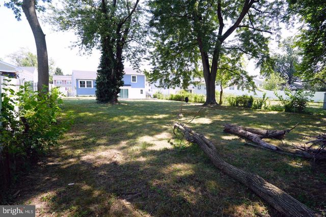1420 CHESTNUT AVE, Gloucester City, NJ 08030