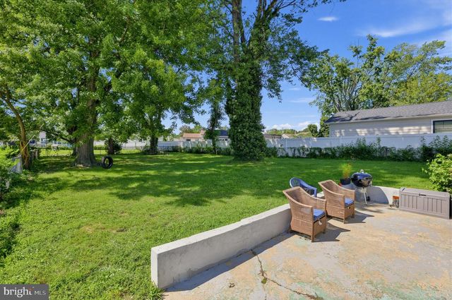 1420 CHESTNUT AVE, Gloucester City, NJ 08030