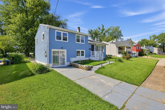 1420 CHESTNUT AVE, Gloucester City, NJ 08030
