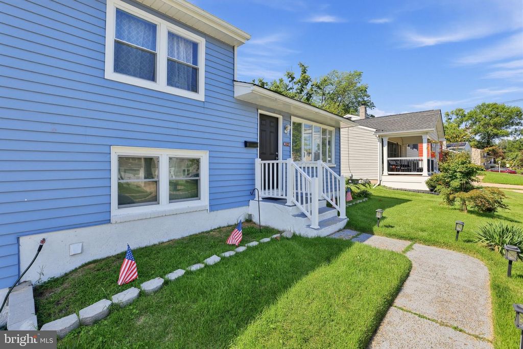 1420 CHESTNUT AVE, Gloucester City, NJ 08030