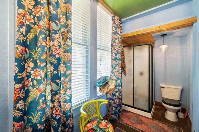 1302 W 5th Avenue, Corsicana, TX 75110