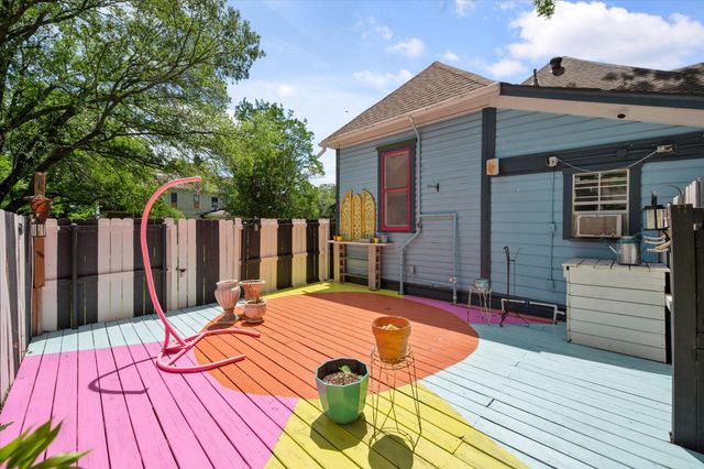 1302 W 5th Avenue, Corsicana, TX 75110