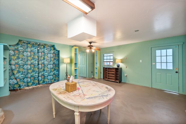 1302 W 5th Avenue, Corsicana, TX 75110
