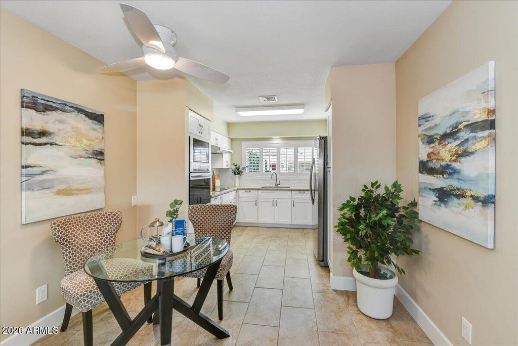 7706 E MEADOWBROOK Avenue, Scottsdale, AZ 85251