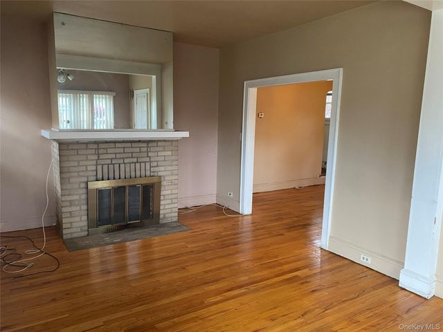 32 Rosemont Boulevard, White Plains, NY 10607