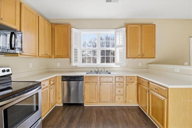 3380 Lake Breeze Court, Villa Rica, GA 30180