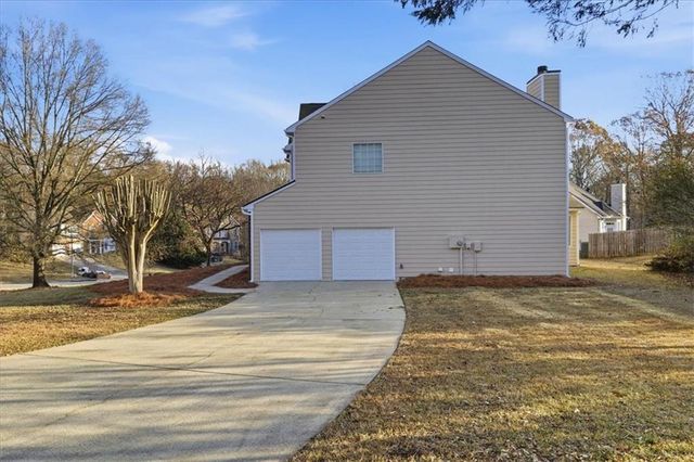 3380 Lake Breeze Court, Villa Rica, GA 30180
