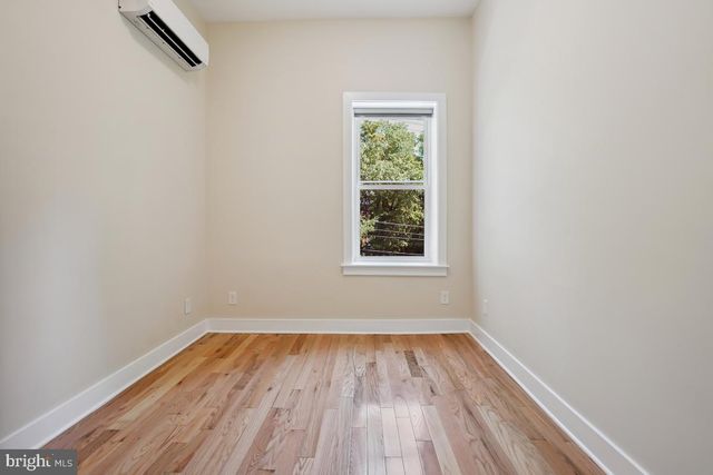 37 MICHIGAN AVE NE, Washington, DC 20002