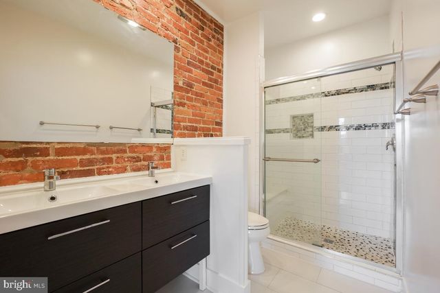 37 MICHIGAN AVE NE, Washington, DC 20002