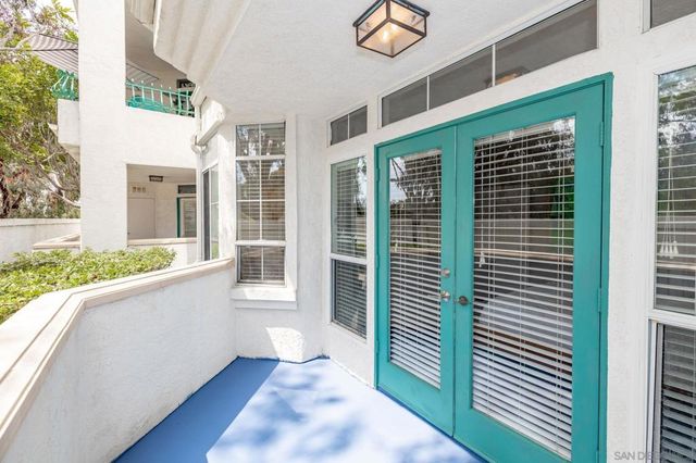 3335 Genoa Way 112, Oceanside, CA 92056