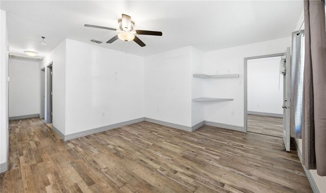 1234 Easthaven Dr, Portland, TX 78374