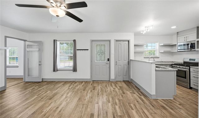 1234 Easthaven Dr, Portland, TX 78374