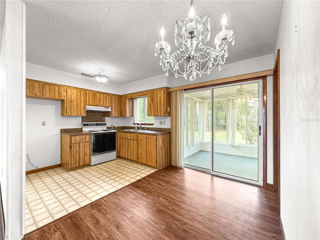 10520 SW 85TH TERRACE, Ocala, FL 34481