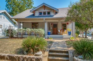 400 N Willomet Avenue, Dallas, TX 75208