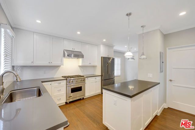 234 S Spalding Drive, Beverly Hills, CA 90212