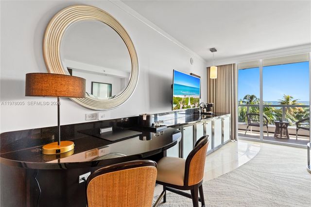 4391 Collins Avenue 412, Miami Beach, FL 33140