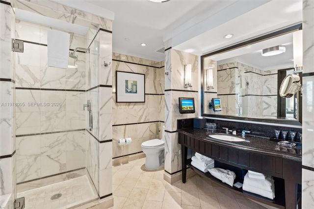4391 Collins Avenue 412, Miami Beach, FL 33140