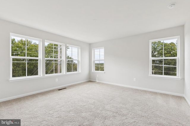 9640 KILLENNEY PL, Waldorf, MD 20601