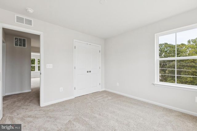 9640 KILLENNEY PL, Waldorf, MD 20601