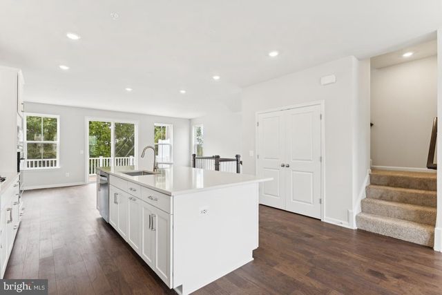 9640 KILLENNEY PL, Waldorf, MD 20601