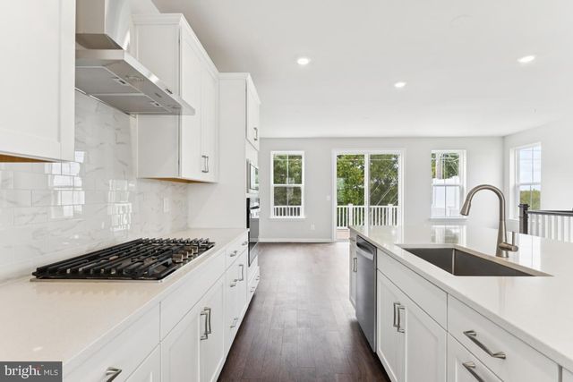 9640 KILLENNEY PL, Waldorf, MD 20601