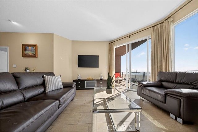 1400 E Ocean 1106, Long Beach, CA 90802