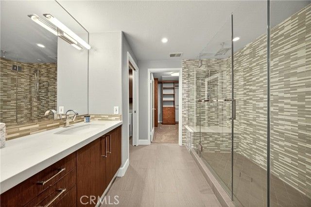 1400 E Ocean 1106, Long Beach, CA 90802