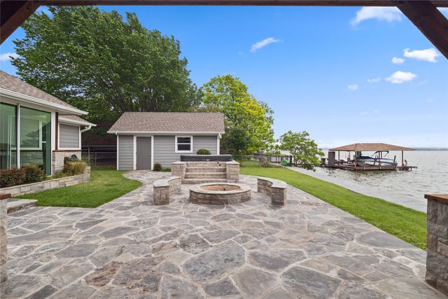 4511 Wildwood Circle, Granbury, TX 76049