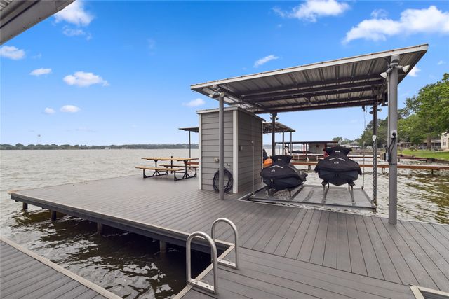 4511 Wildwood Circle, Granbury, TX 76049