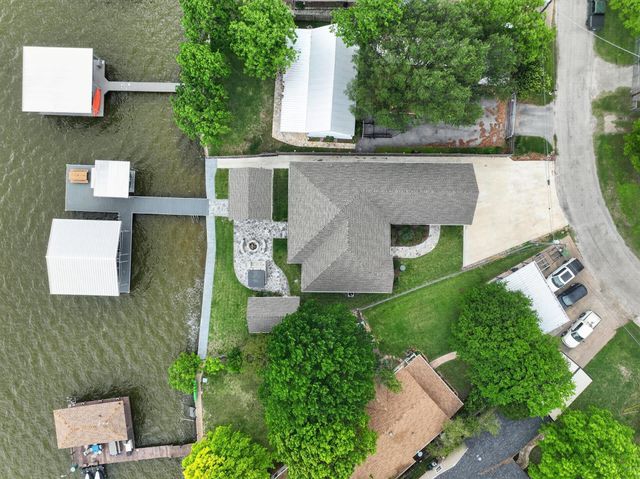 4511 Wildwood Circle, Granbury, TX 76049