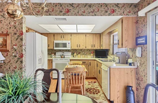 5307 18TH AVENUE W, Bradenton, FL 34209