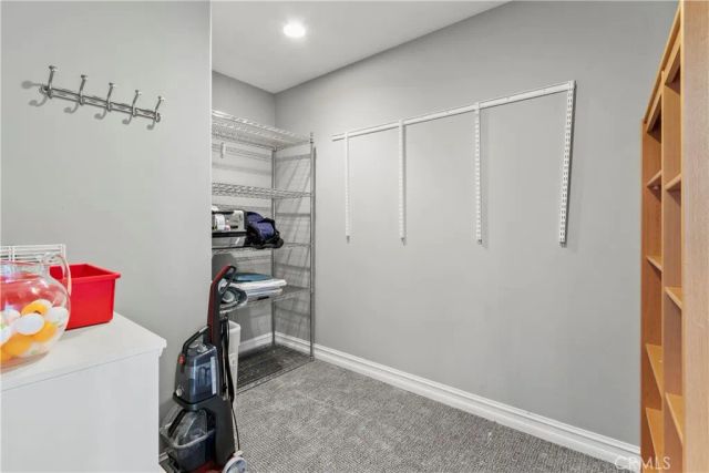 23 Boardwalk, Newport Beach, CA 92660