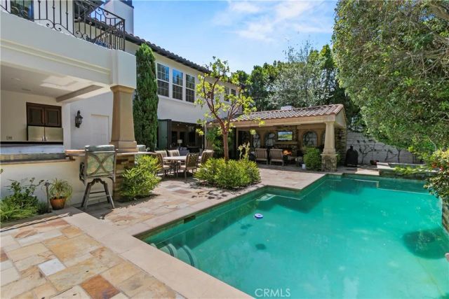 23 Boardwalk, Newport Beach, CA 92660