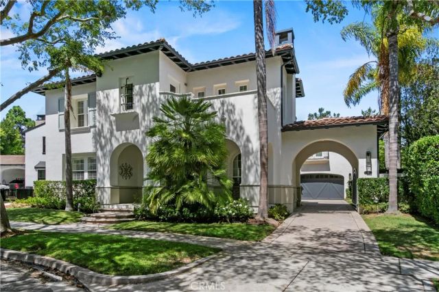 23 Boardwalk, Newport Beach, CA 92660