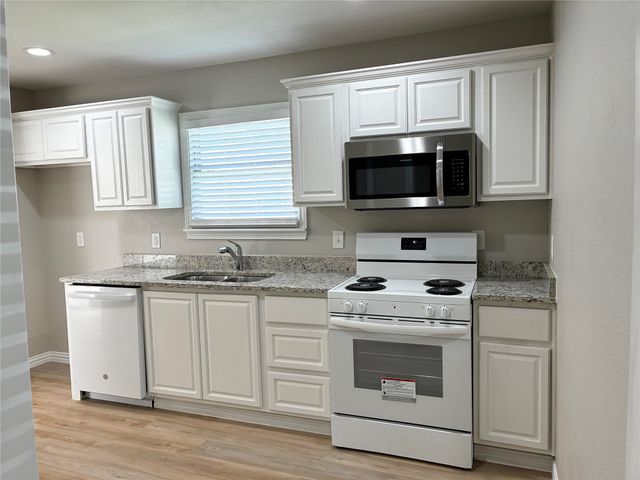 510 Magnolia Street, Arlington, TX 76012