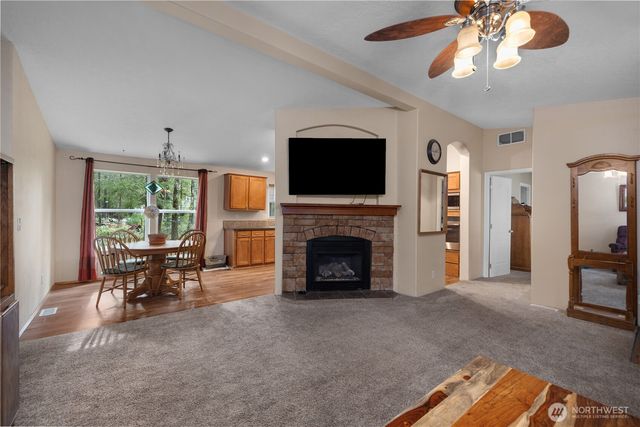 20 N Olympic Court, Hoodsport, WA 98548