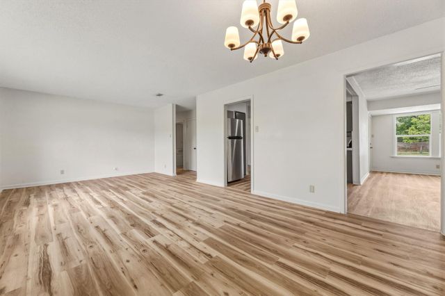 1038 Field ST, San Marcos, TX 78666