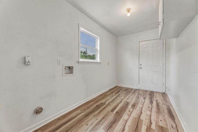1038 Field ST, San Marcos, TX 78666