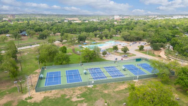 1038 Field ST, San Marcos, TX 78666