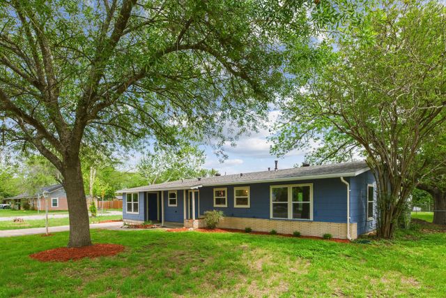 1038 Field ST, San Marcos, TX 78666