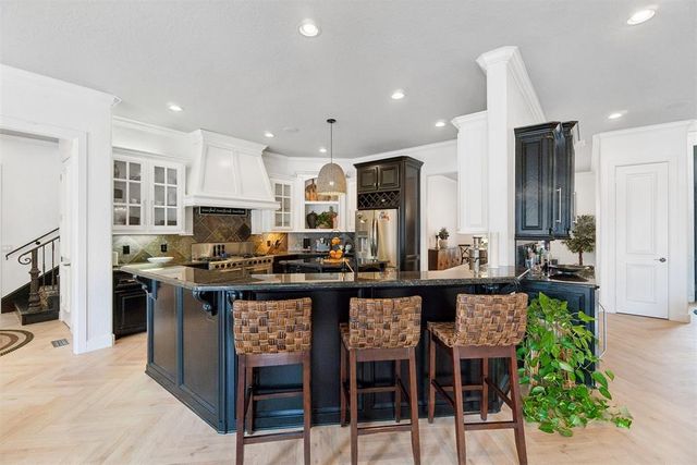 17104 Hawks Ridge Lane, Edmond, OK 73012