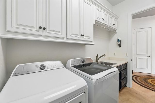 17104 Hawks Ridge Lane, Edmond, OK 73012