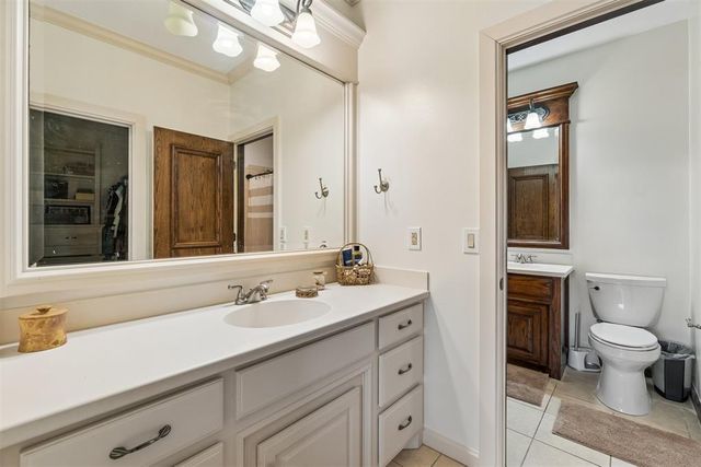 17104 Hawks Ridge Lane, Edmond, OK 73012