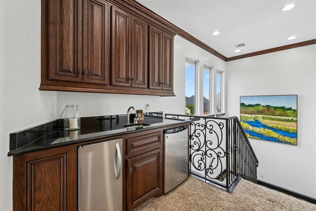 17104 Hawks Ridge Lane, Edmond, OK 73012