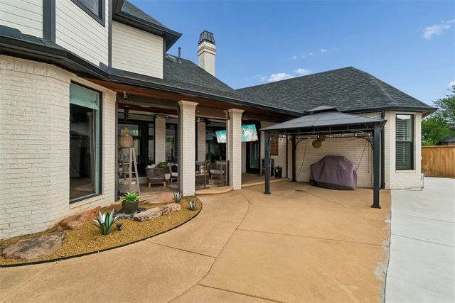 17104 Hawks Ridge Lane, Edmond, OK 73012