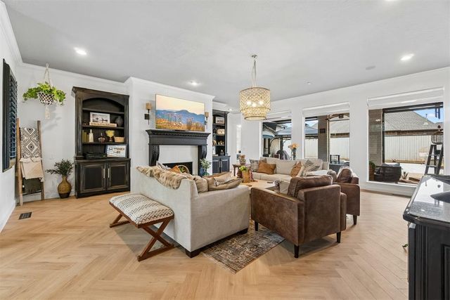 17104 Hawks Ridge Lane, Edmond, OK 73012