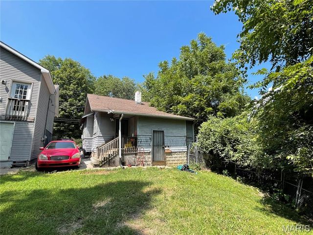 321 Dry Street, Alton, IL 62002